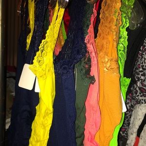 Stretchy dry fit material fits S-L